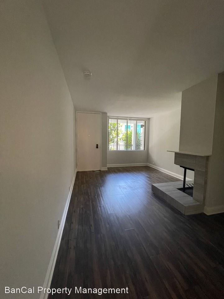 1144 Pine Street - Photo 3 of 9