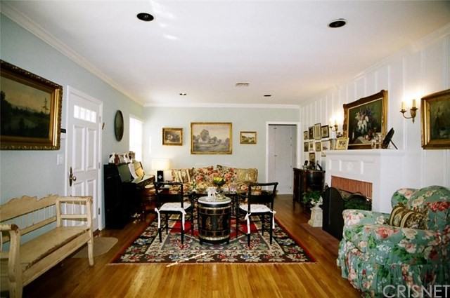 4110 Sunnyslope Ave - Photo 3 of 15