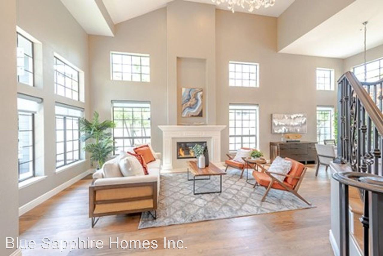 32577 Monterey Ct - Photo 3 of 38