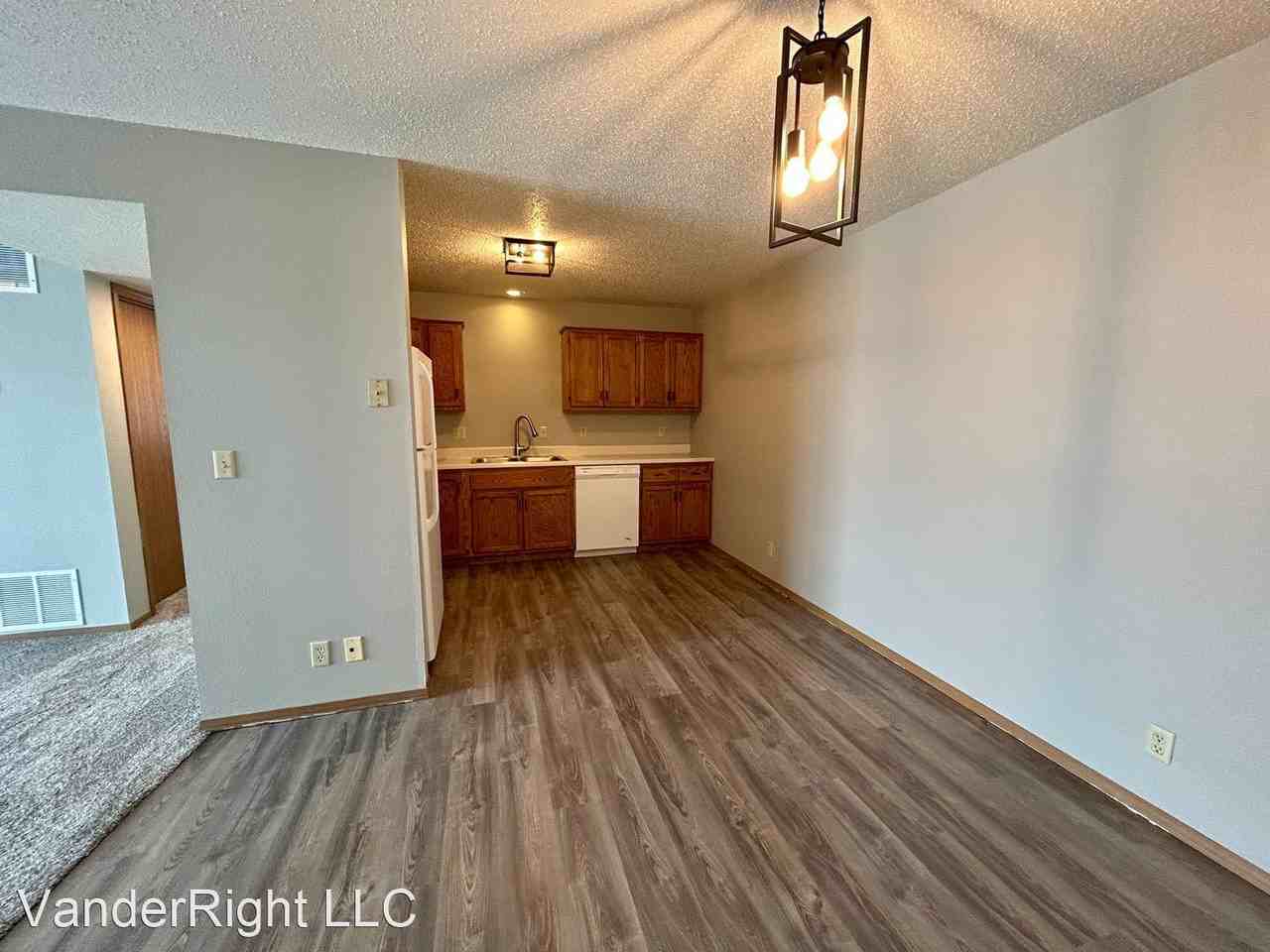 509 S 3rd Ave - Photo 3 of 13