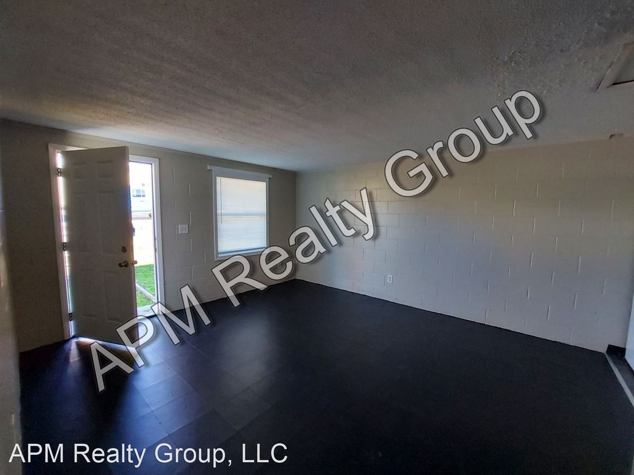 3064 Beaumont Ave - Photo 2 of 6