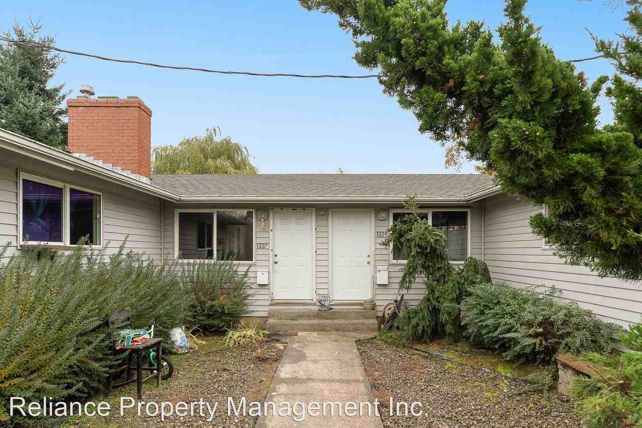 1225 Johnson Street Apartments 1225 Johnson St, Oregon City, OR 97045