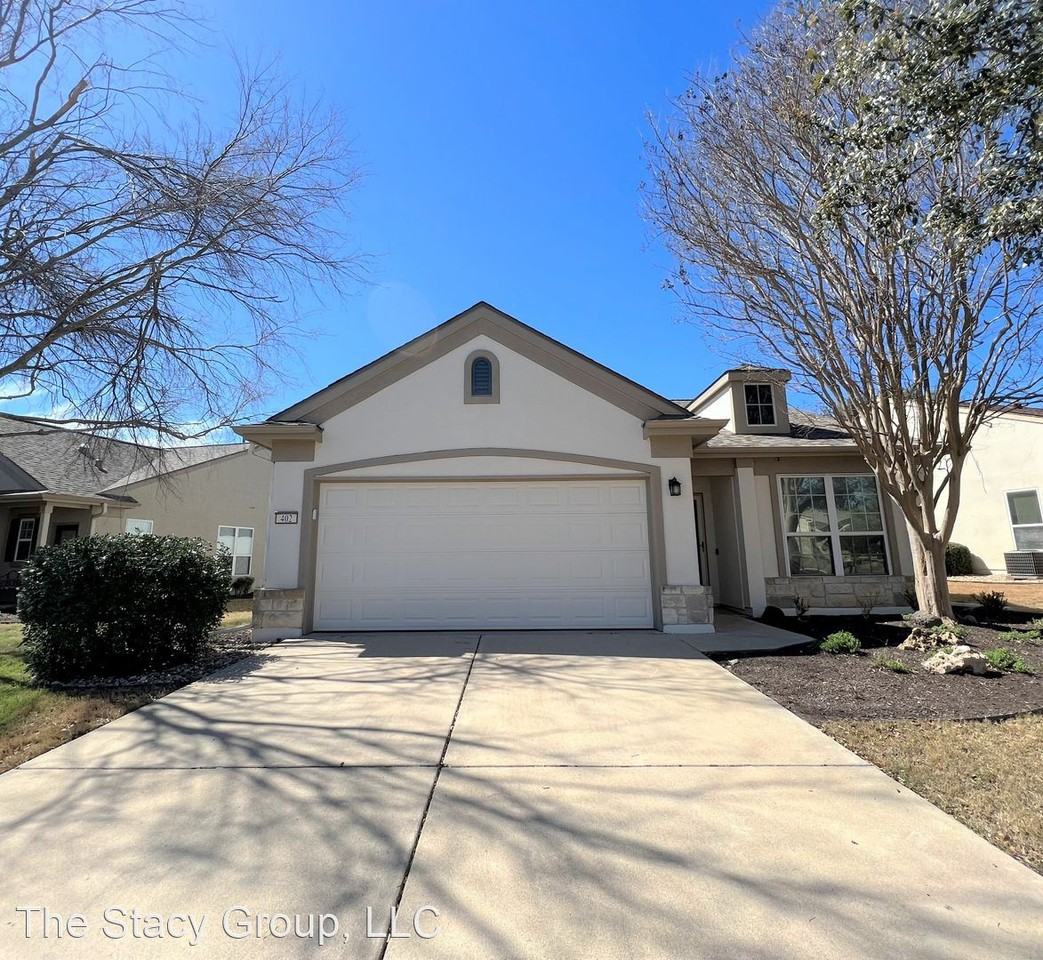 402 Crockett Loop - Photo 2 of 38