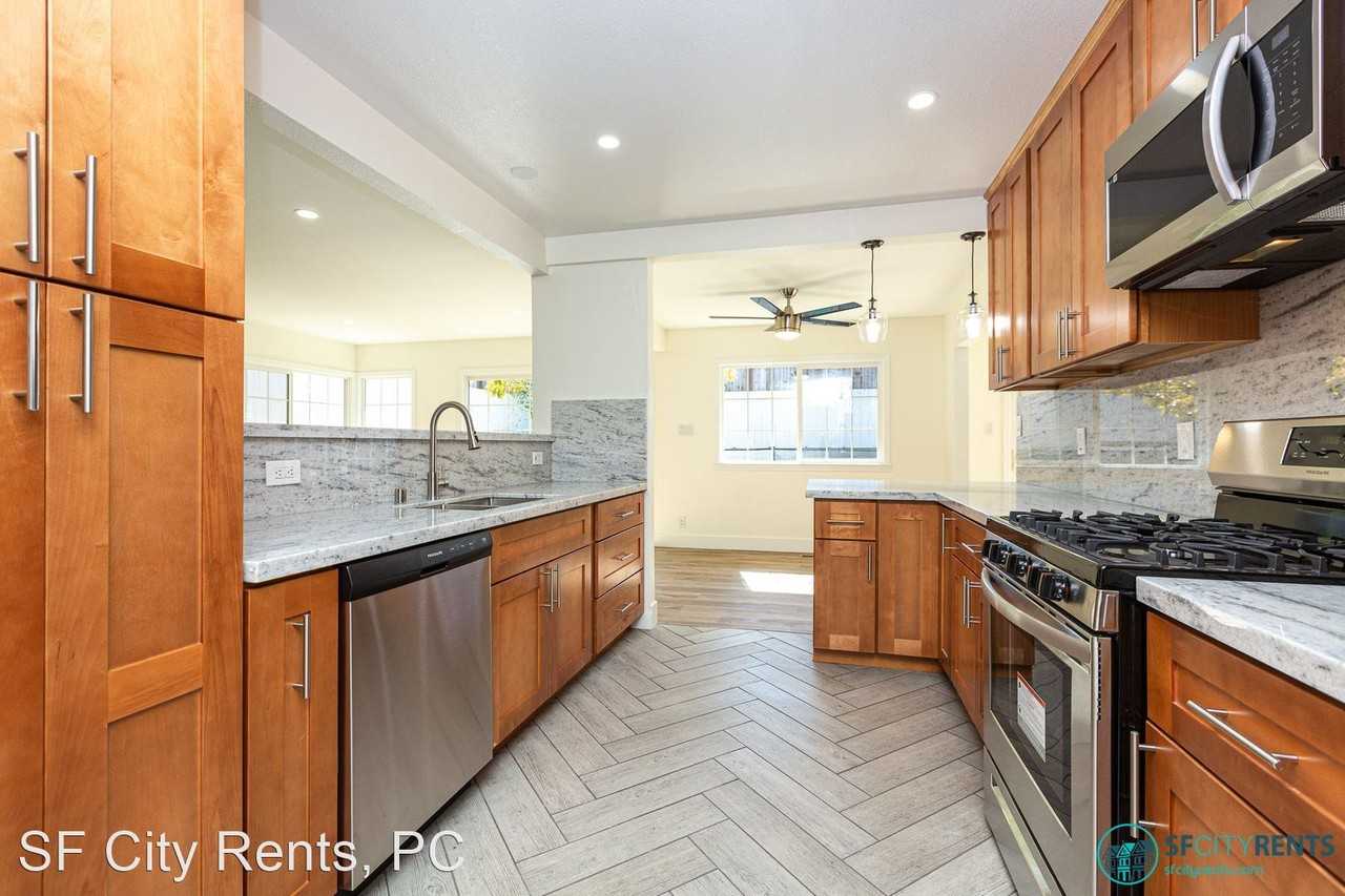 1452 Gavilan Way - Photo 3 of 34