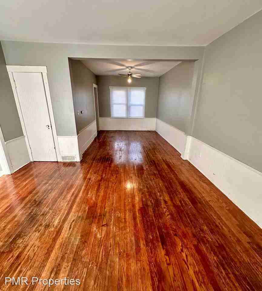 1009 S 28th Street - Photo 2 of 6