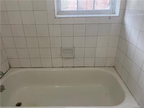 97 Spruce St - Photo 3 of 6