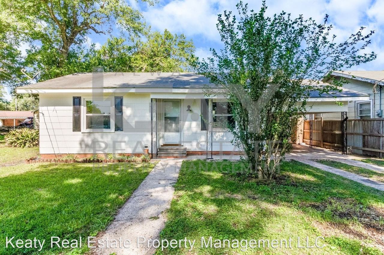 208 Mary St, Broussard, LA 70518 2 Bedroom House for 999/month Zumper