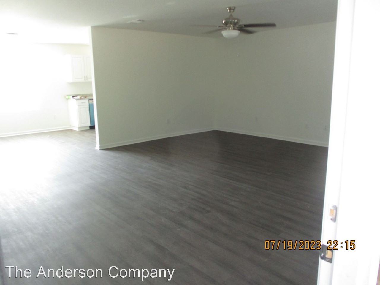 3520 Moss Island Ct - Photo 2 of 12