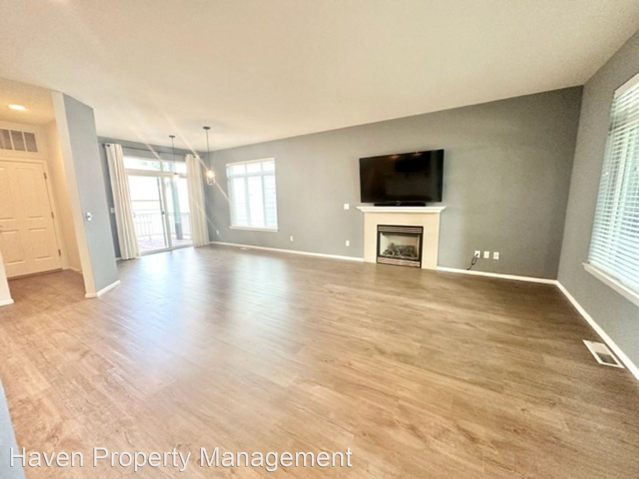 16107 167th Ave Se - Photo 2 of 24