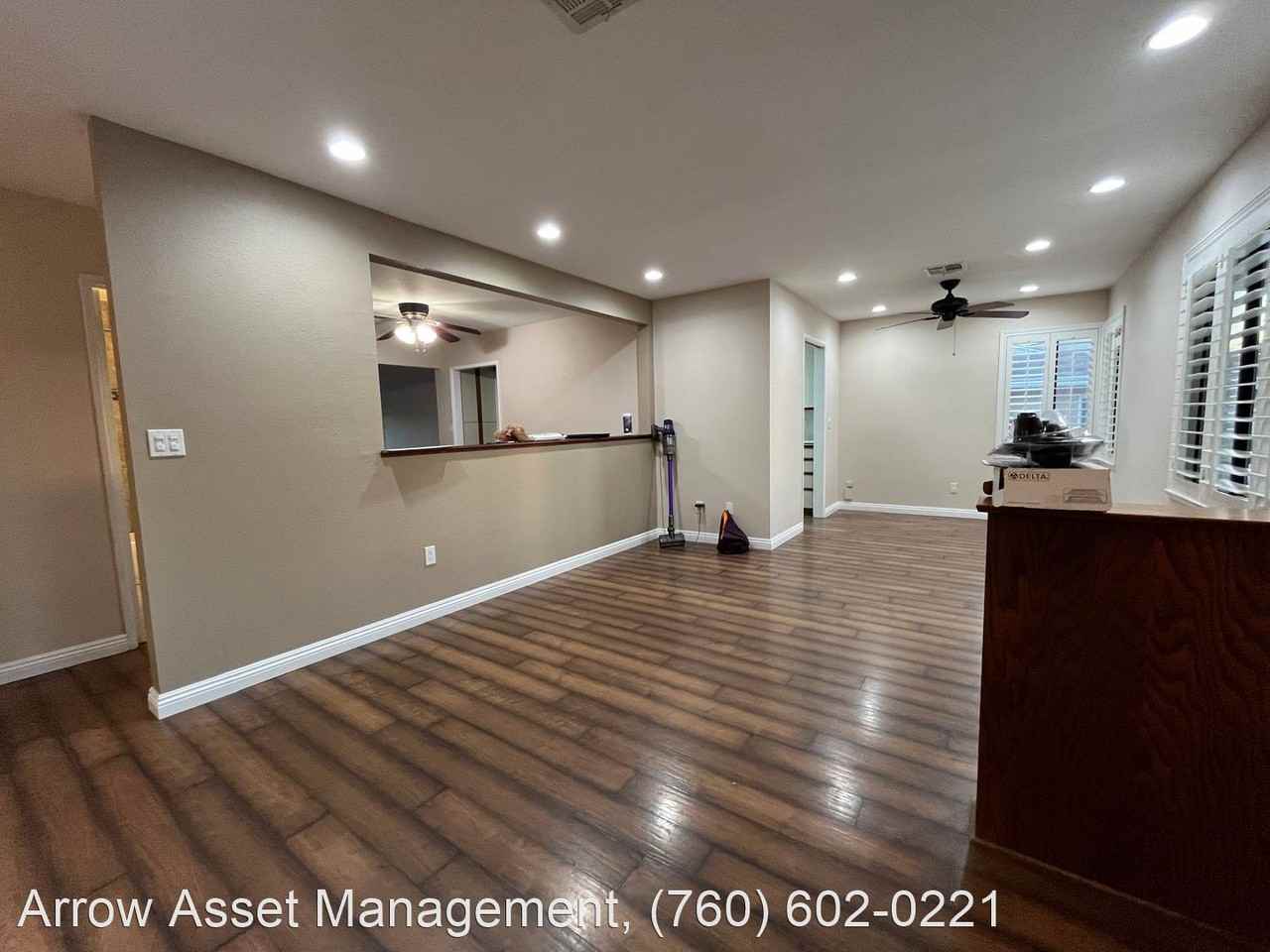 2463 Meadow Lark Dr - Photo 3 of 33