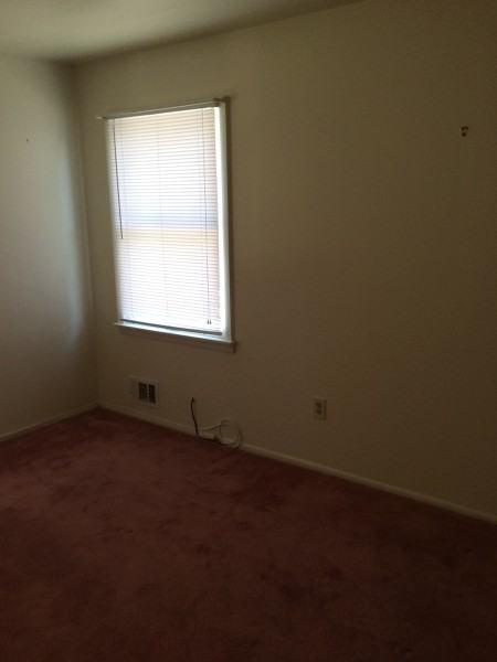 141 Myrtle Ave - Photo 3 of 8