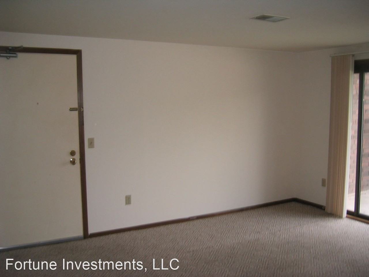 1510 Kenilworth Court - Photo 2 of 12