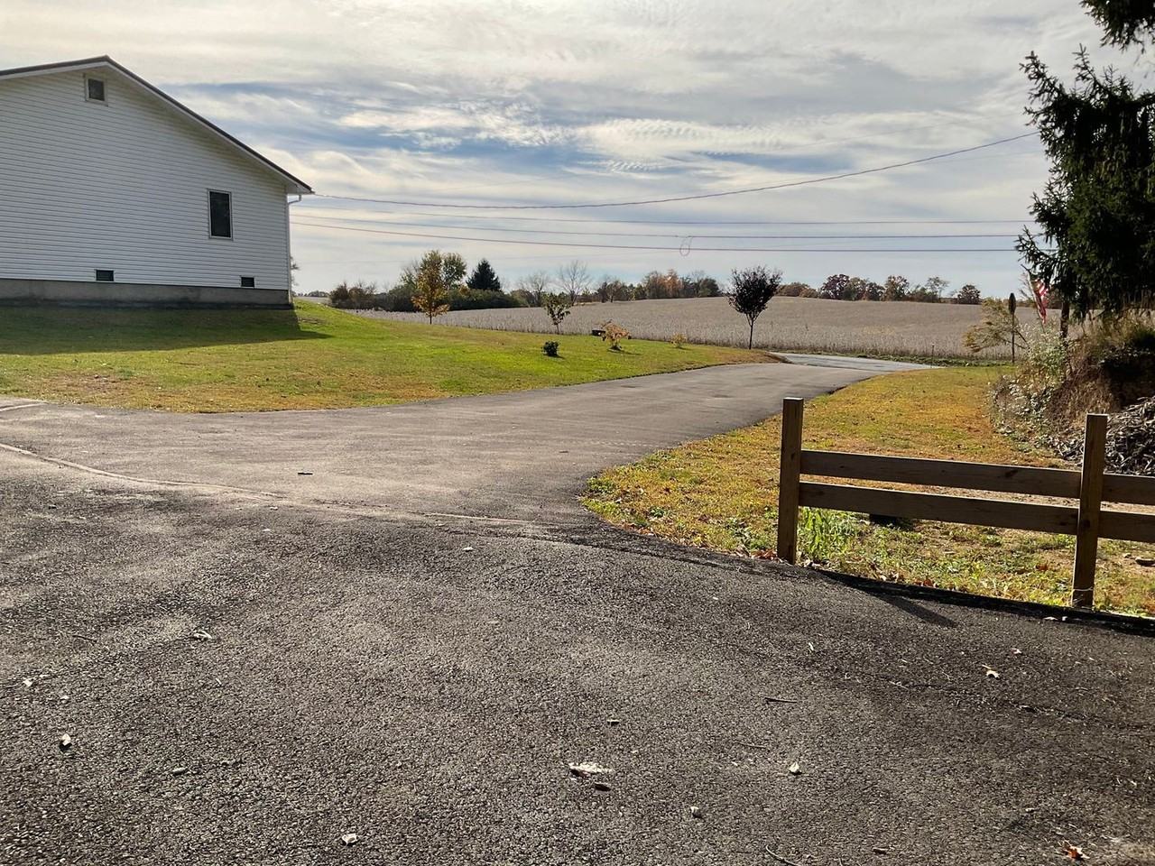 152 Buffalo Creek Rd - Photo 3 of 31