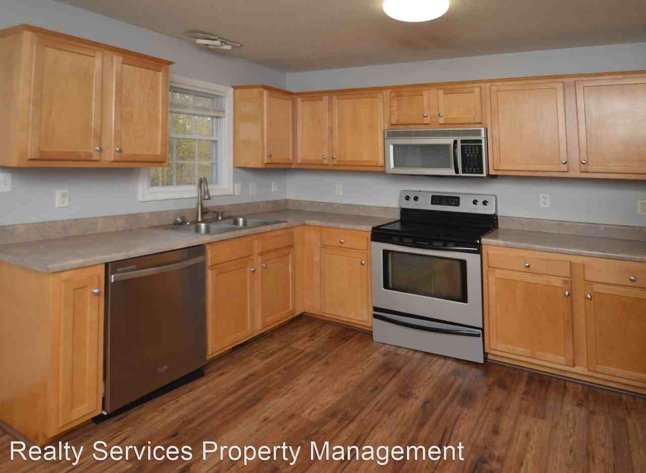 788 Oakville Rd - Photo 2 of 20