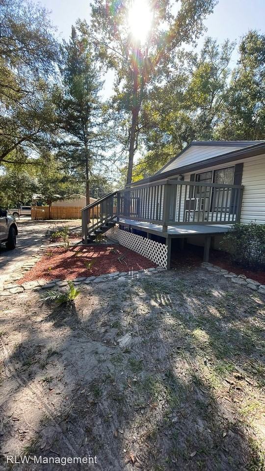 43125 E 2nd St - Photo 2 of 31