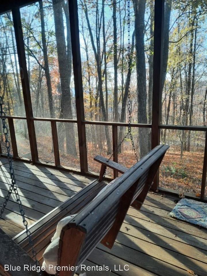 379 Waccamaw Trl - Photo 2 of 28