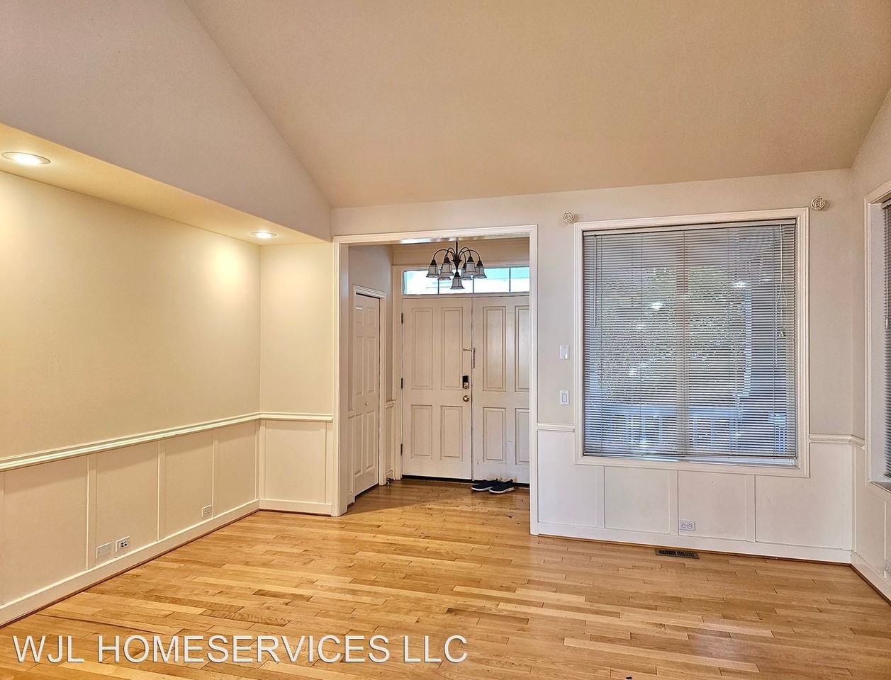 13318 Ne 92nd Way - Photo 3 of 27