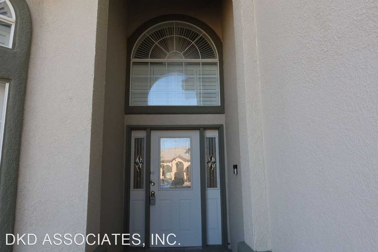 4244 Loma Taurina Dr - Photo 2 of 18