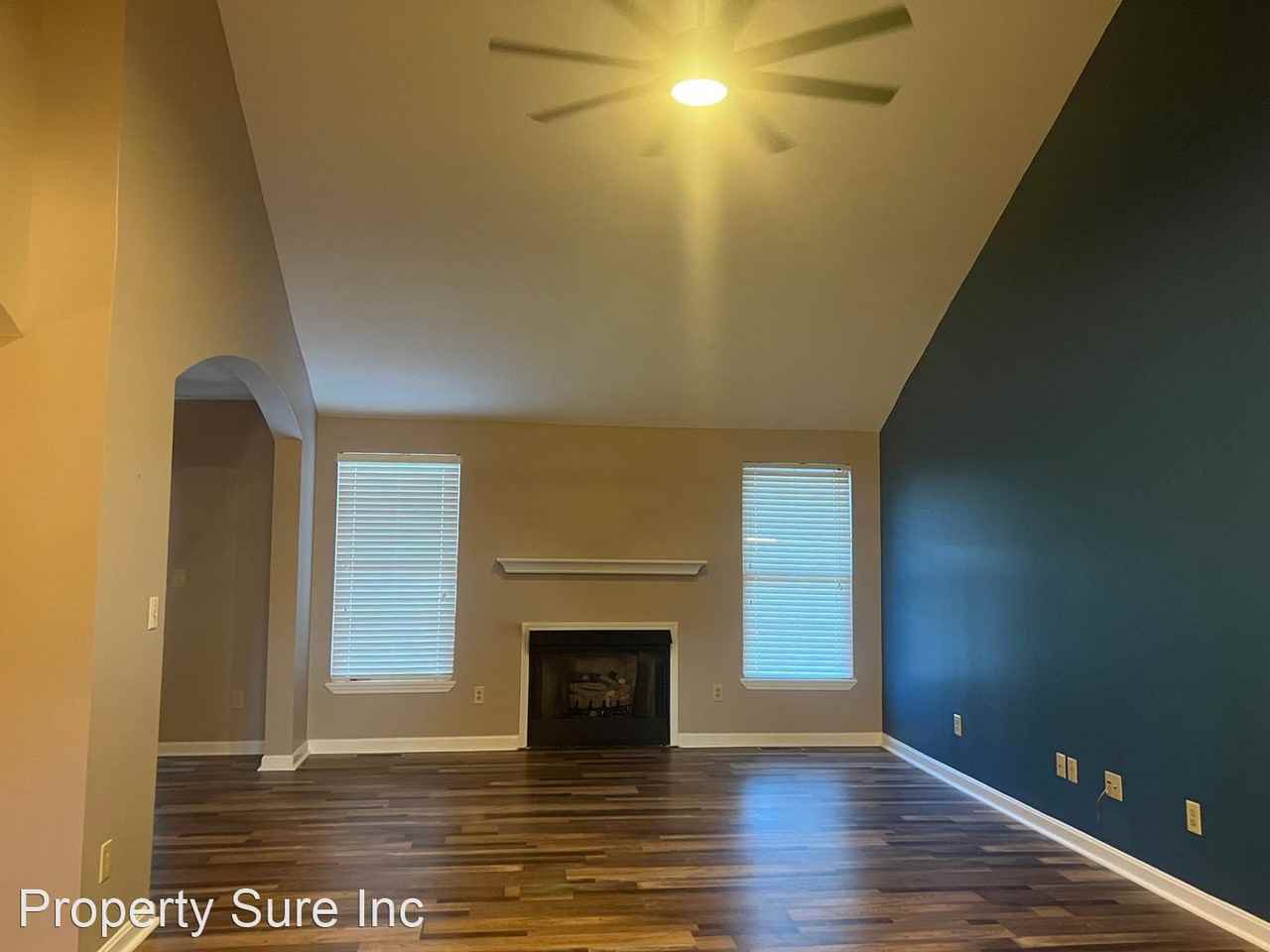 1281 E Marigold Dr - Photo 3 of 10