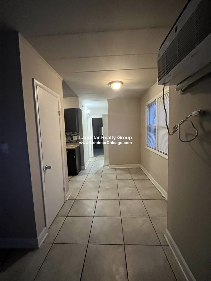 3820 25th Ave #15 - Photo 3 of 12