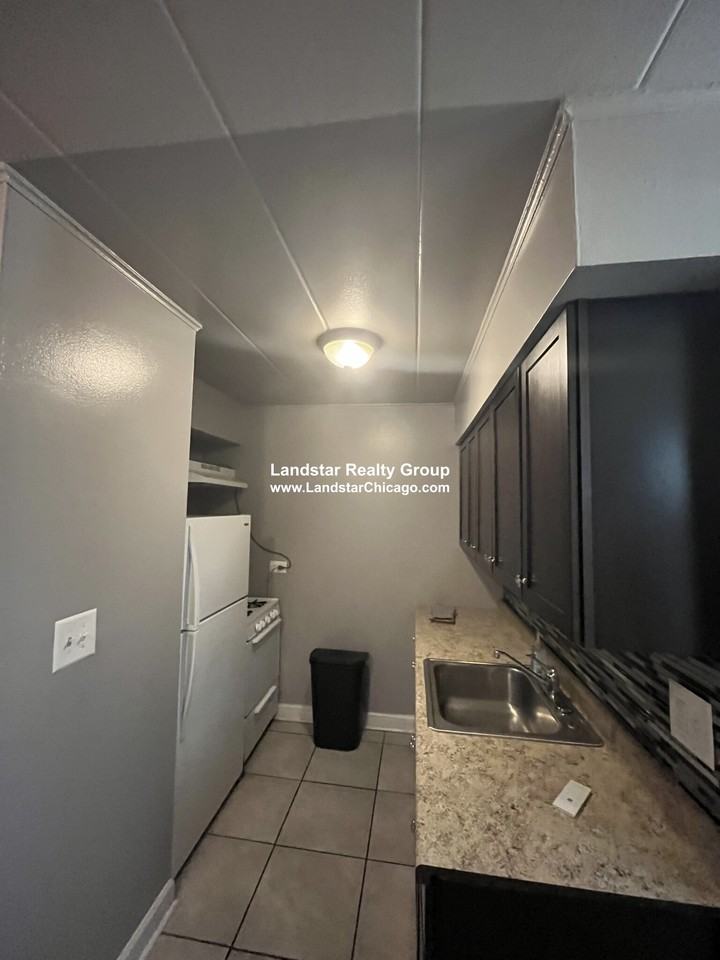 3820 25th Ave #15 - Photo 4 of 12