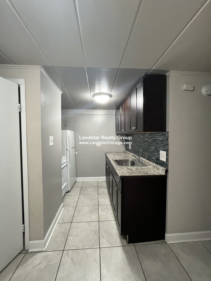 3820 25th Ave #15 - Photo 5 of 12