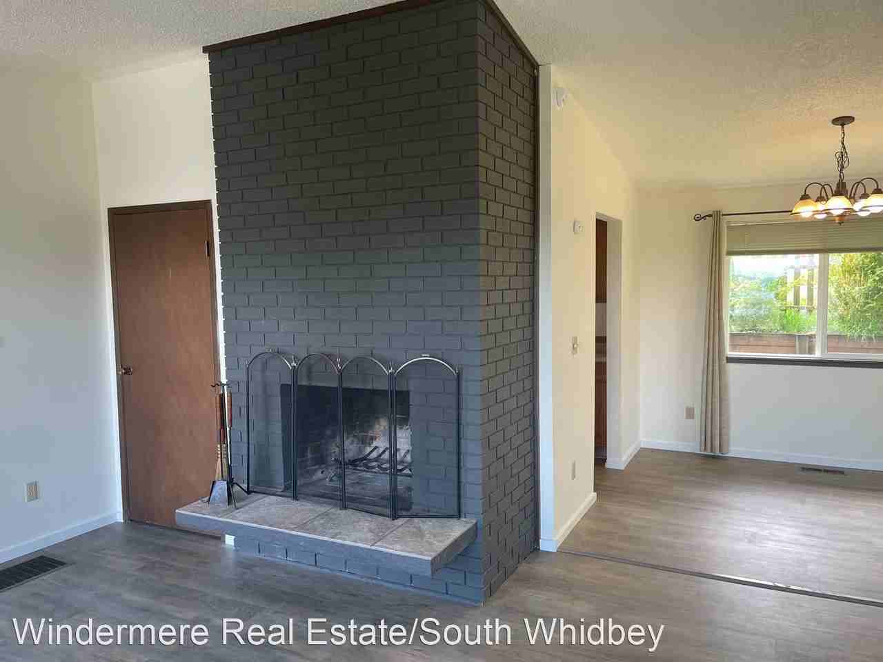 574 Luhn Ave. Unit2 - Photo 3 of 26