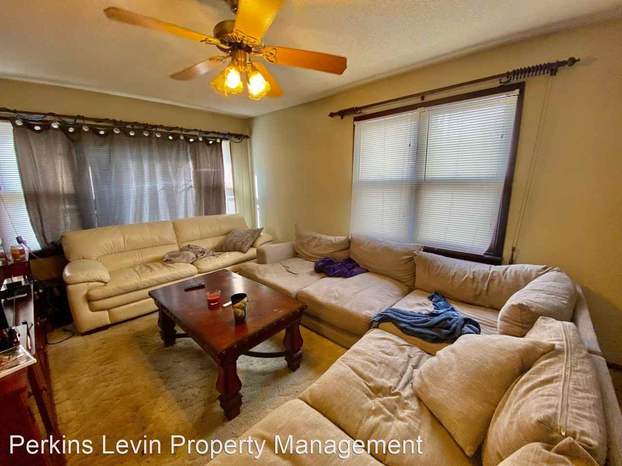 852 18th Ave Se - Photo 3 of 17
