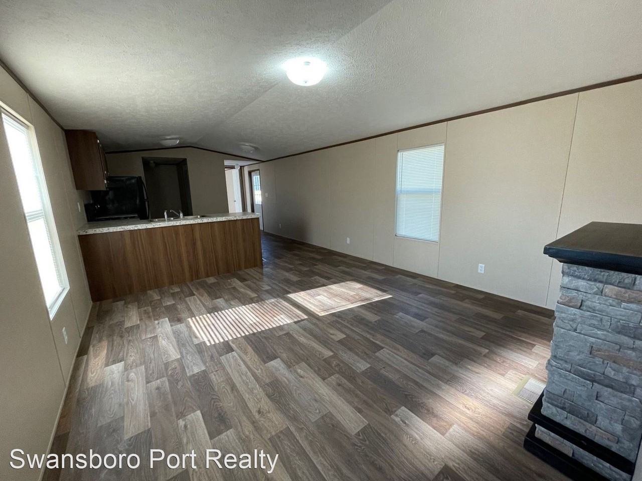 106 Littleton St - Photo 2 of 13