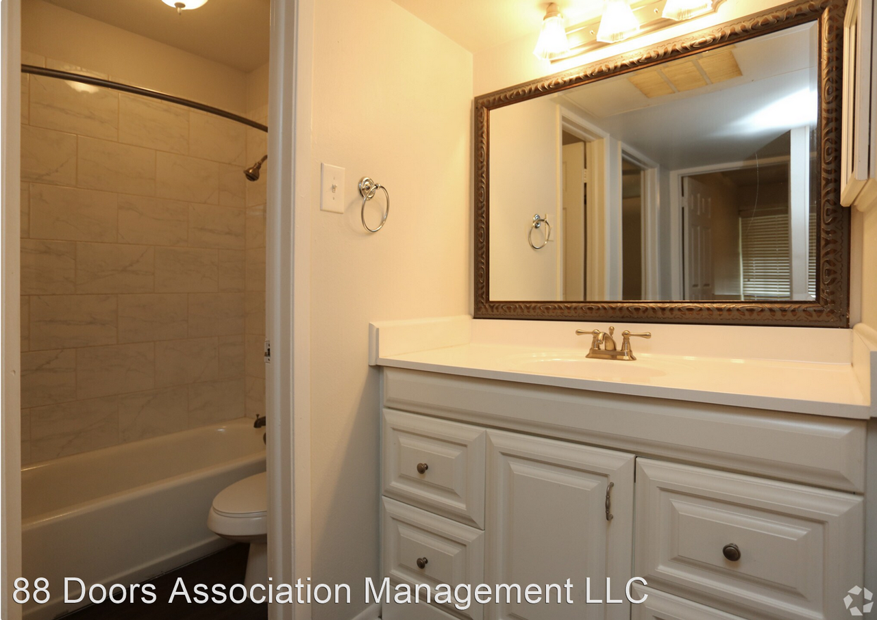 Apartments located in Historic Downtown McKinney, TX - Photo 2 of 2