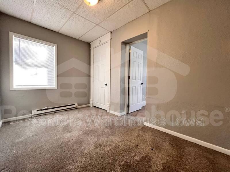 3419 1st St #2 - Photo 5 of 10