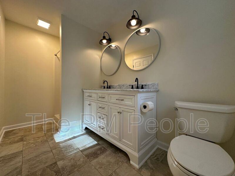 50 Greenland Dr - Photo 4 of 18