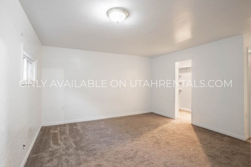 637 Nw - Photo 5 of 15