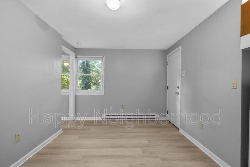 451 Divinity St #I - Photo 2 of 27