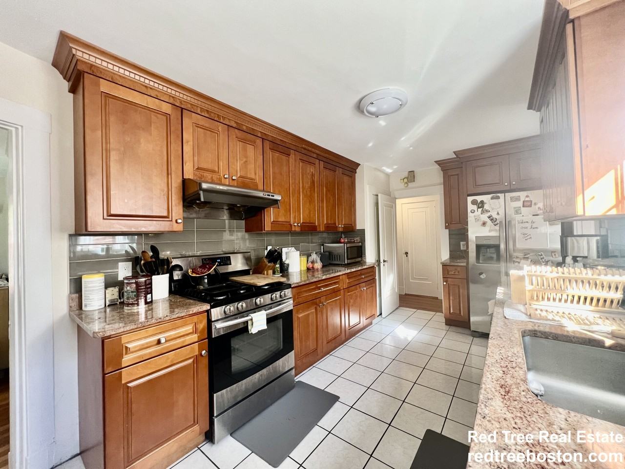 118 Elgin St #1 - Photo 2 of 30