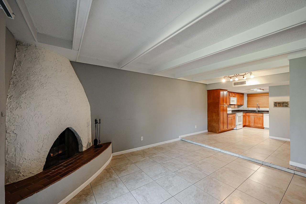 3214 S El Camino Dr - Photo 5 of 40