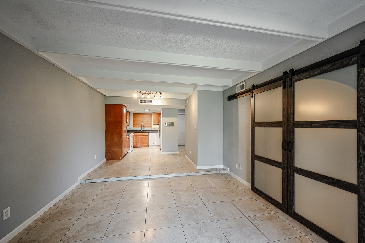 3214 S El Camino Dr - Photo 6 of 40