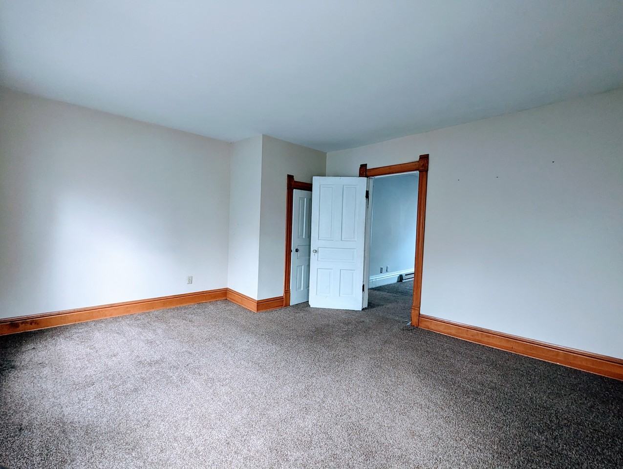 2406 Lincoln St Ne Apartments in Windom Park, Minneapolis, MN 55418