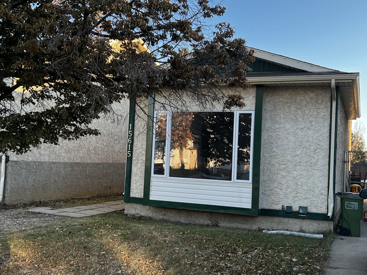 15615 83 St Nw - Photo 2 of 23