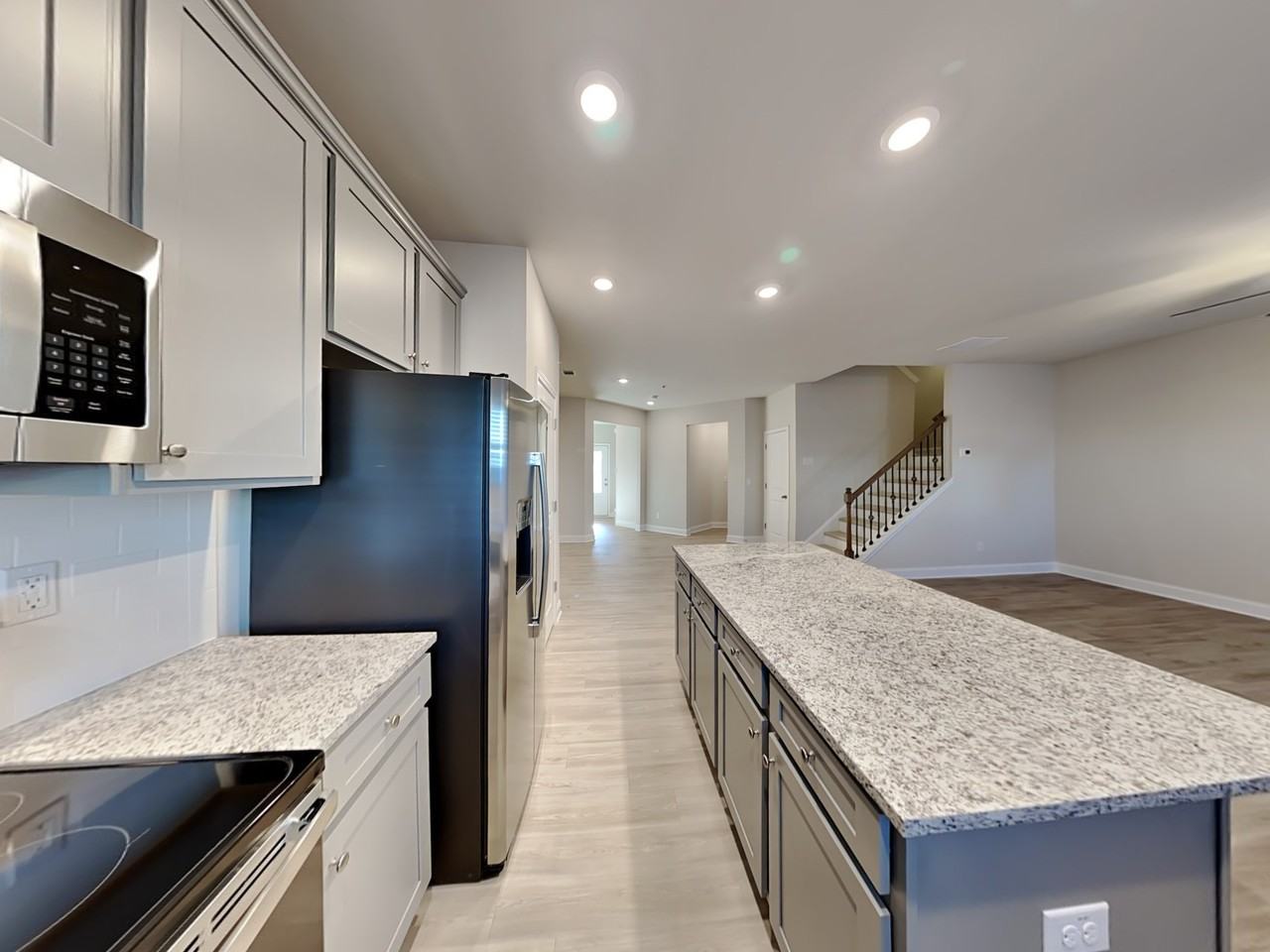 122 Wayne Ln - Photo 6 of 24