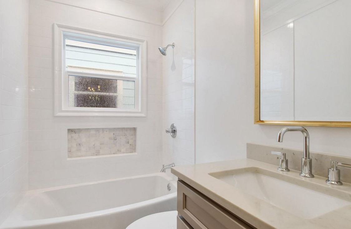 3930 Clematis St #NA - Photo 3 of 6