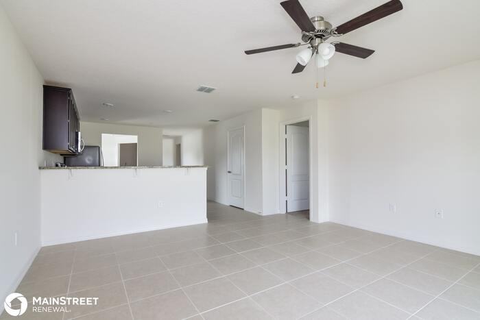 2447 Caspian Dr - Photo 3 of 16