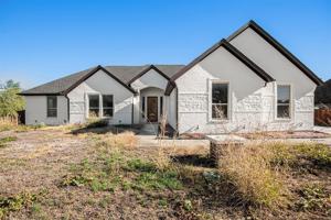 featured image of 6601 Arrendondo Way