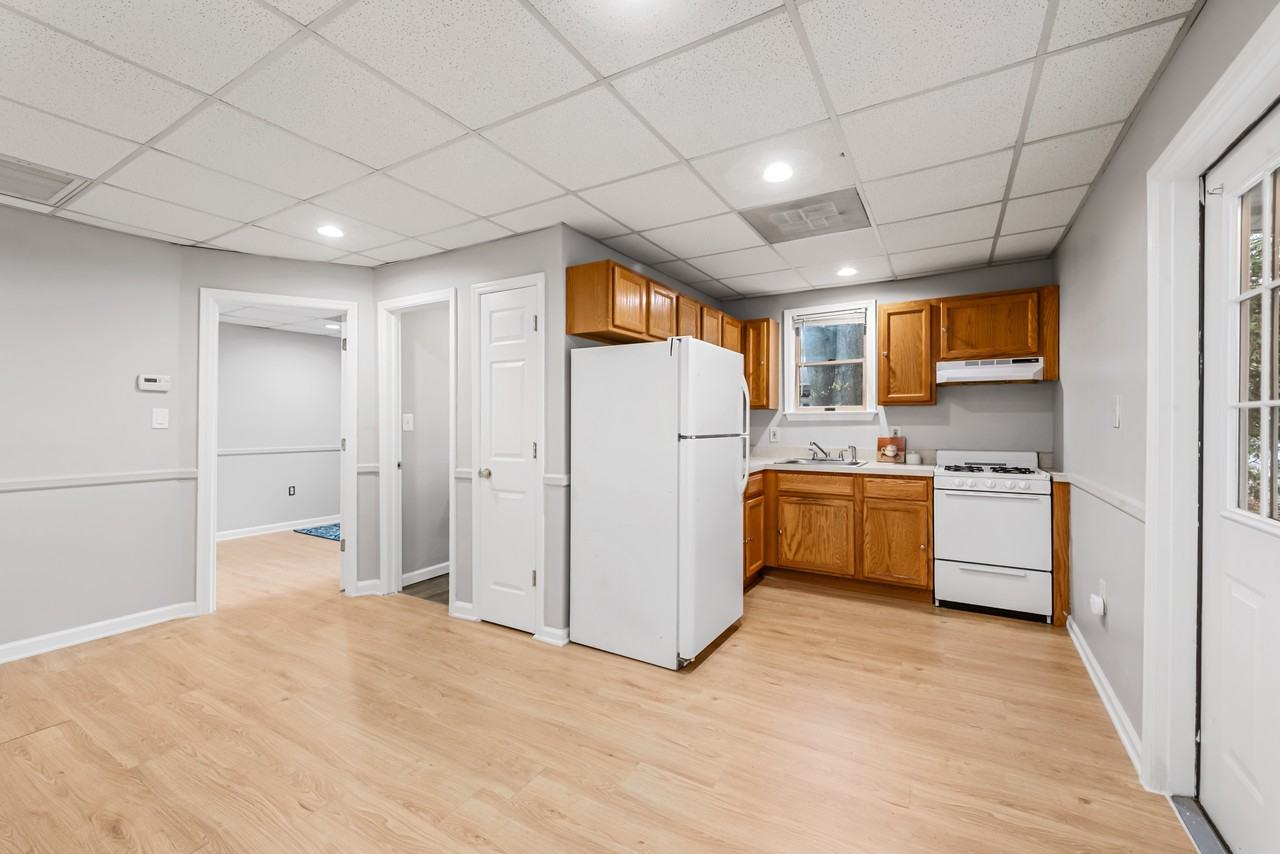 3 West End Avenue - Photo 3 of 11