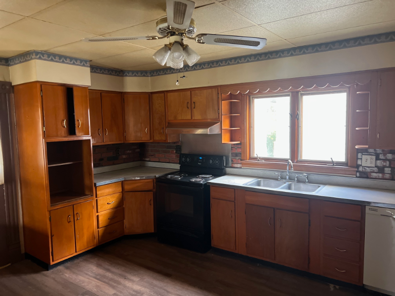 1101 Ohio Ave - Photo 2 of 12