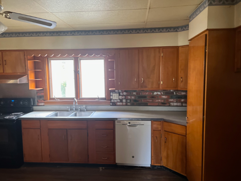 1101 Ohio Ave - Photo 3 of 12