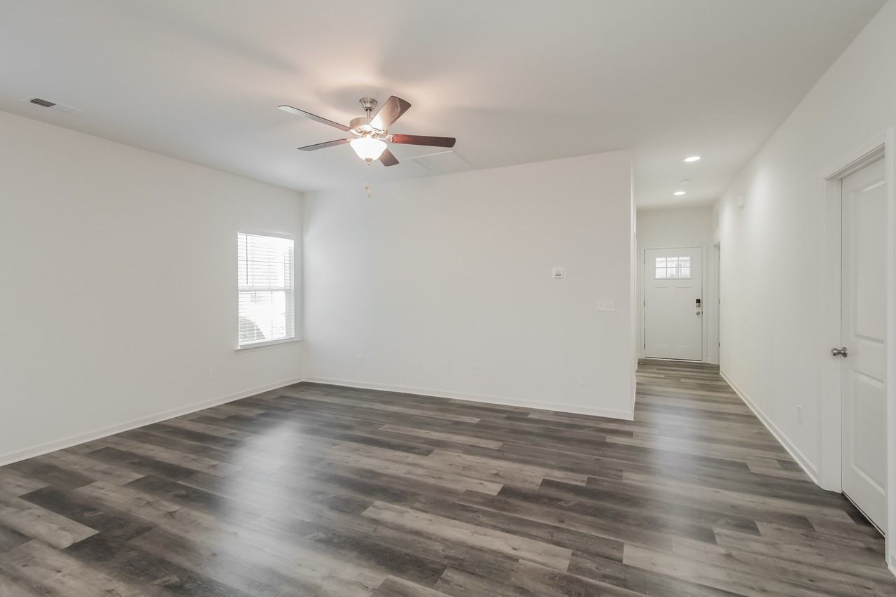 505 E Maine Ave - Photo 3 of 14