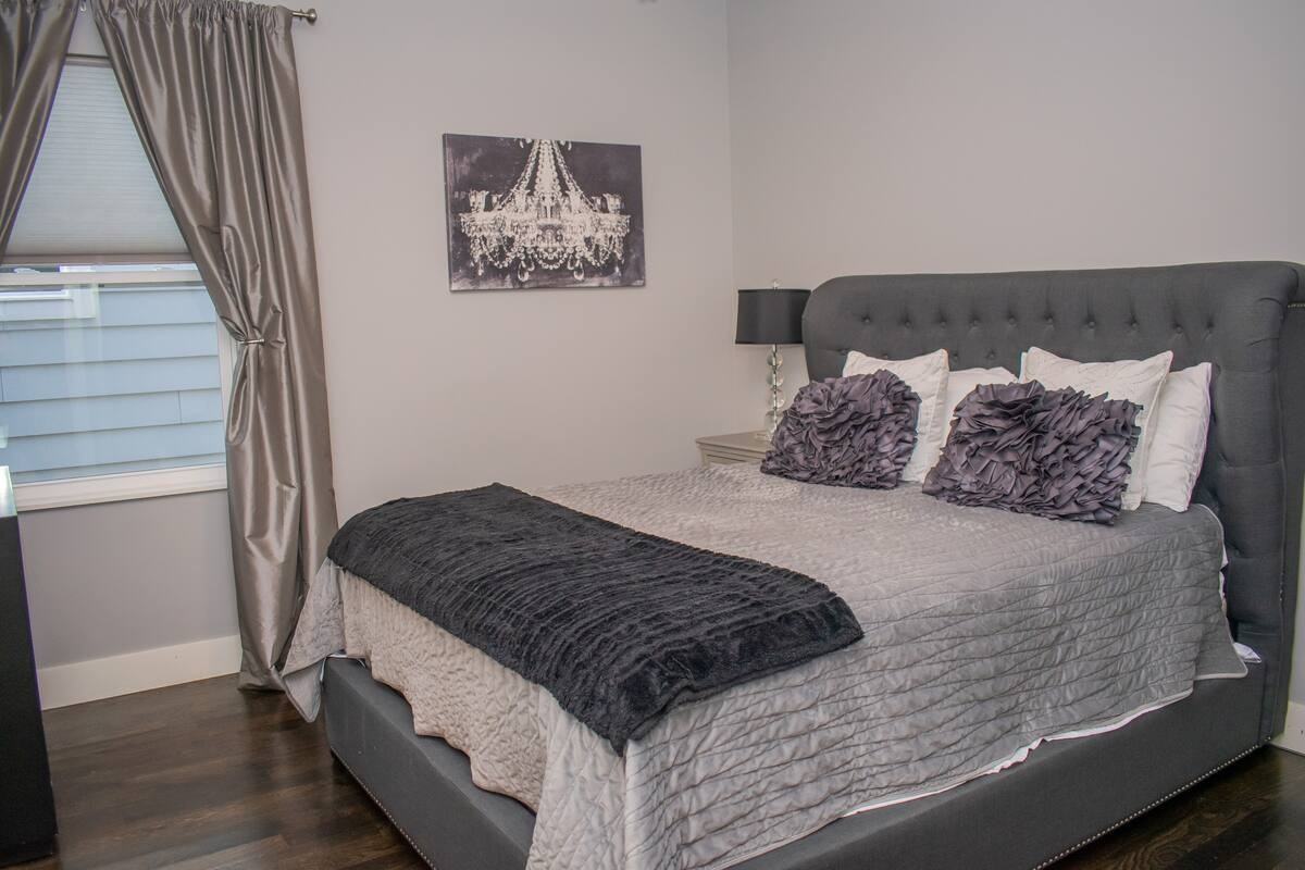 604 Hume St #NA - Photo 2 of 26