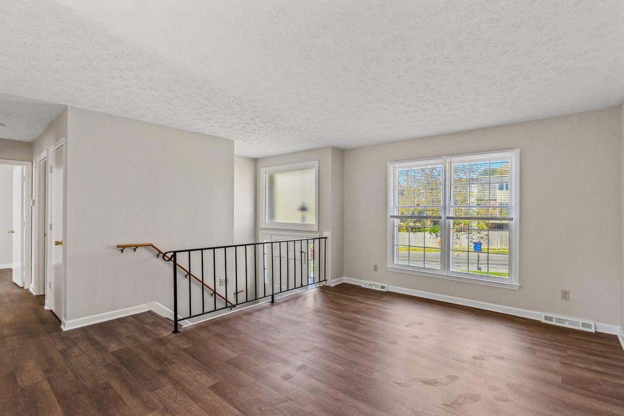 3395 Montavesta Rd #1 - Photo 4 of 20