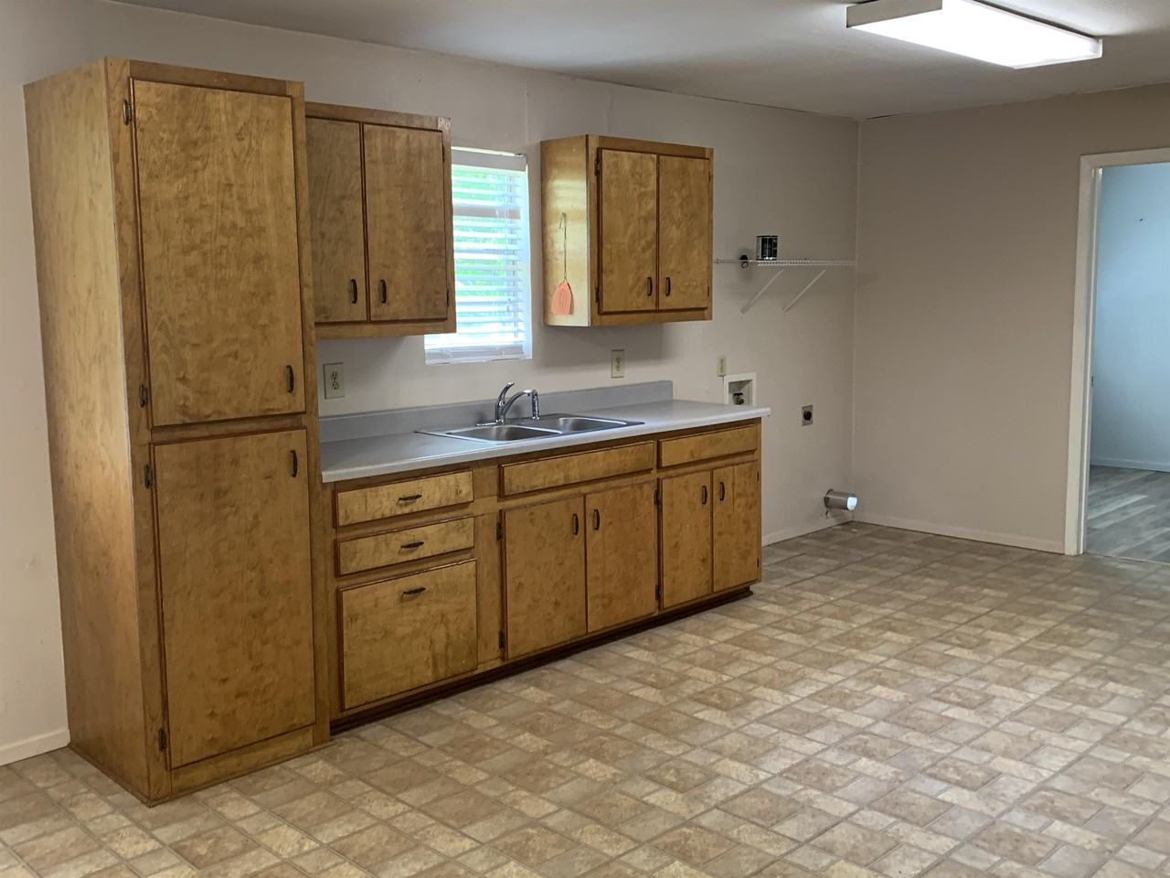 1417 Fm 557 #1 - Photo 3 of 8